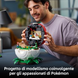 LEGO Pokémon 72154 Momenti Allenatore Iconici: Poké Ball, Kit per Adulti con Pikachu, Eevee e 2 Minifigure, Regalo per Gamer