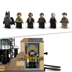 LEGO Batcave  The Riddler Face-off