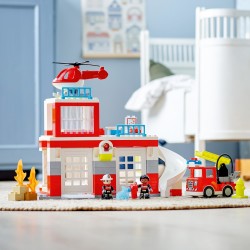 LEGO Caserma dei Pompieri ed elicottero