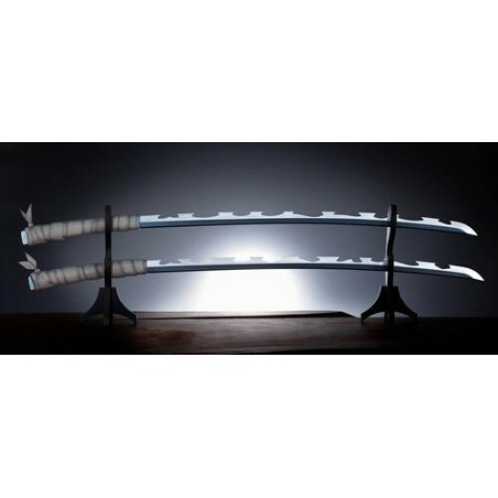 Bandai - Demon Slayer: Kimetsu no Yaiba Proplica Replicas 1/1 Nichirin Swords (Inosuke Hashibira) 93 cm