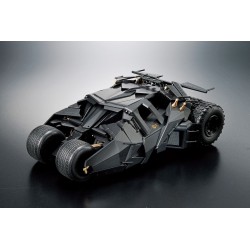 Bandai – Model Kit Batman Begins Batmobile (Scala 1:35)