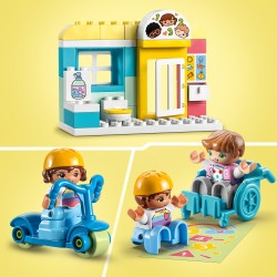 LEGO DUPLO Life At The Day Nursery Toddler Set 10992