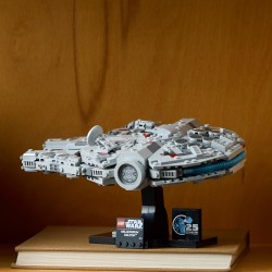 Millennium Falcon™ Millennium Falcon™