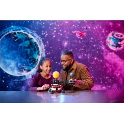 Planeta Tierra y Luna en Órbita