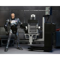 Neca - Ultimate Robocop Battle Damaged W/ Chair