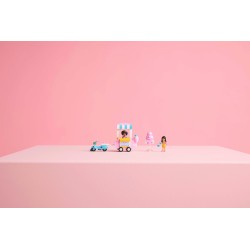 Suikerspinkraam en scooter