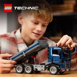 LEGO Technic 42203 Autocarro con cassone ribaltabile