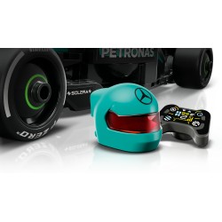 Mercedes-AMG F1® W15 Rennauto