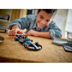 Mercedes-AMG F1® W15 Rennauto