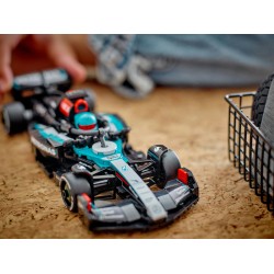Mercedes-AMG F1® W15 Rennauto