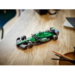 Aston Martin Aramco F1® AMR24 racewagen